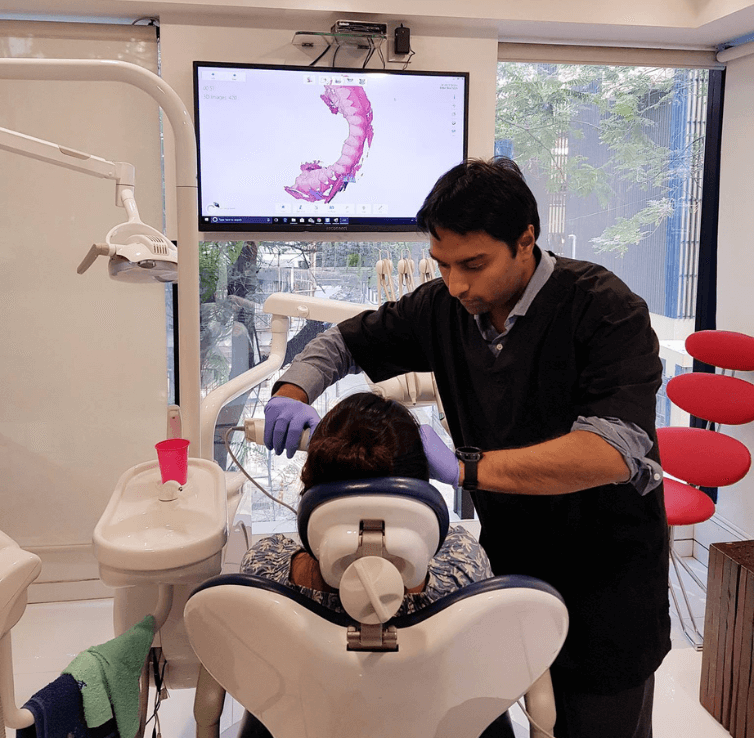 Dental Implants in Mumbai
